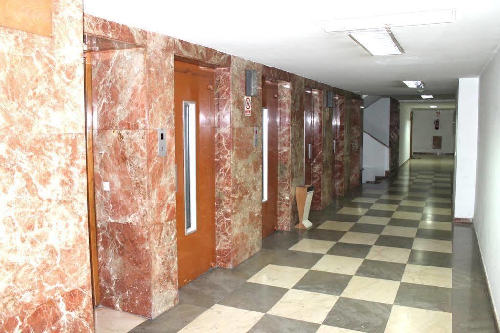Apartamentos Rialto Madrid Ngoại thất bức ảnh