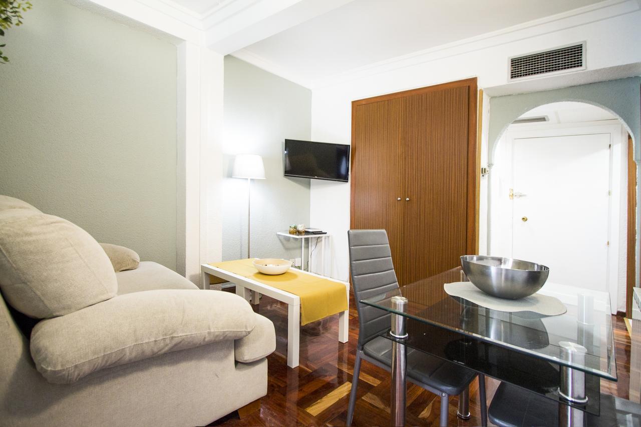 Apartamentos Rialto Madrid Ngoại thất bức ảnh